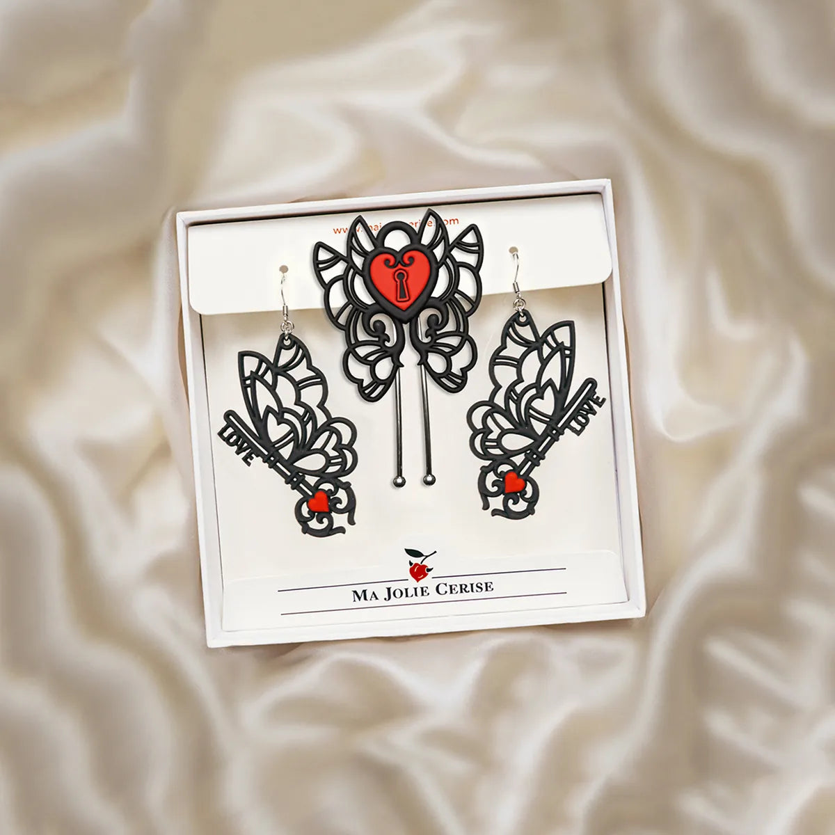 Parure Lovely Butterfly dans son écrin – Ma Jolie Cerise