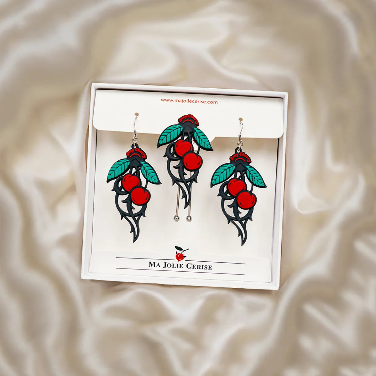 Parure Sexy Cherry dans son écrin – Ma Jolie Cerise